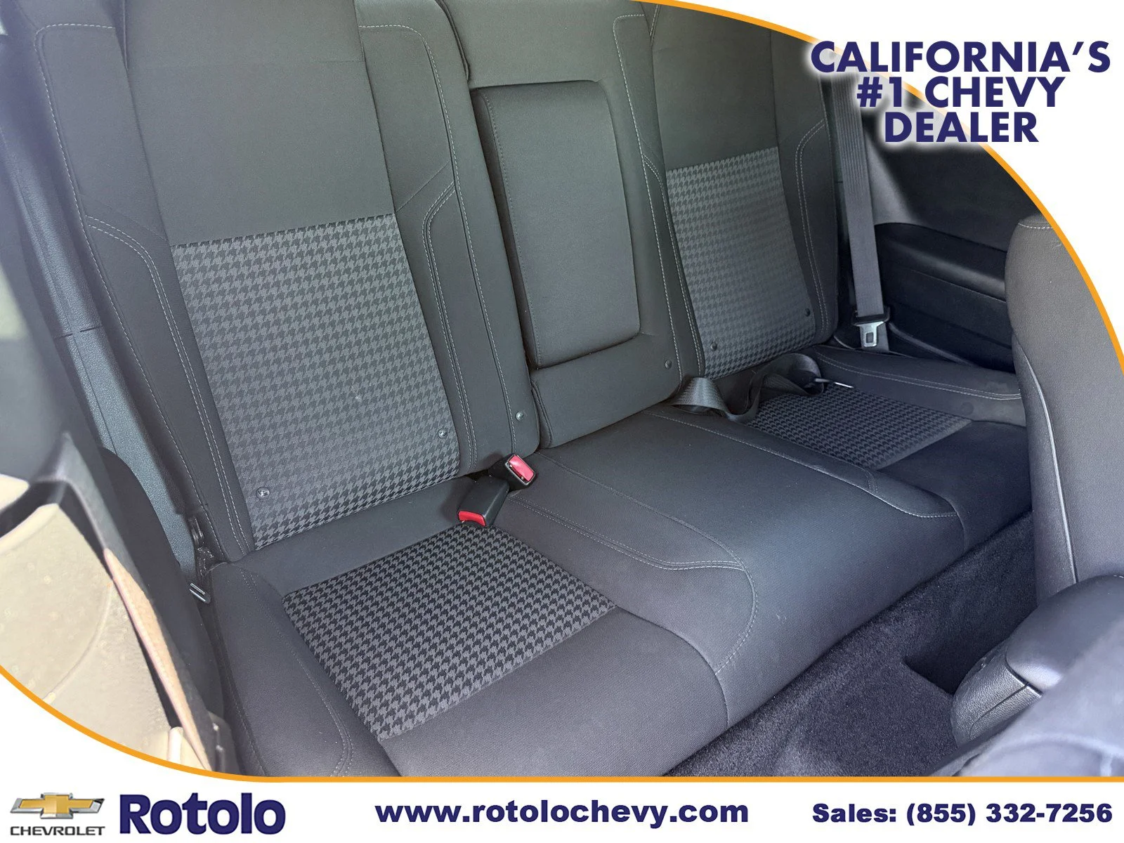 Used 2018 Granite Pearlcoat Dodge SXT image 9