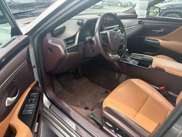 Used 2021 Silver Lexus 250 image 10