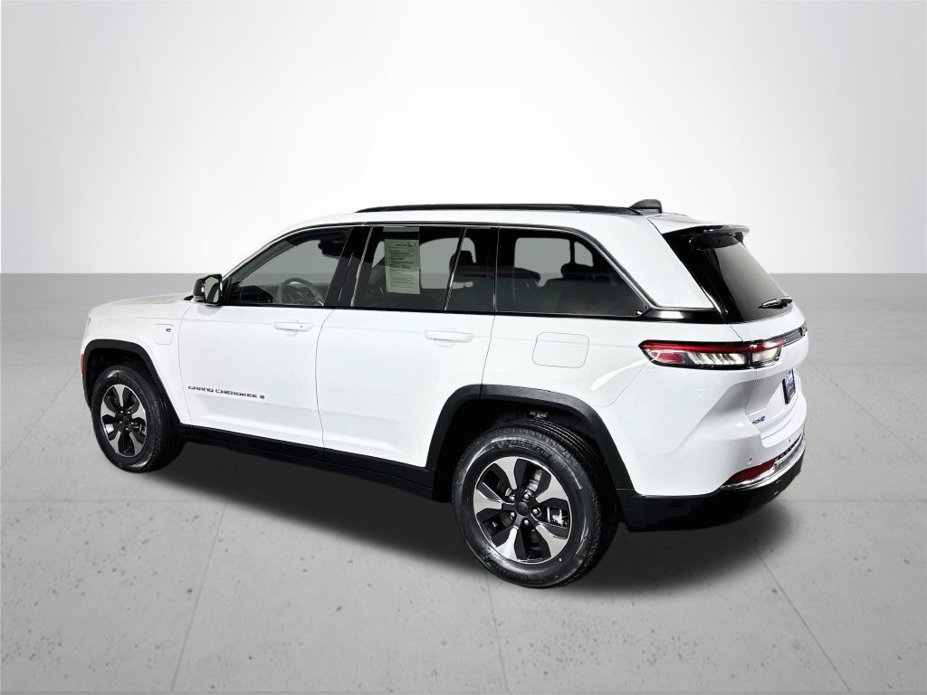 Certified Used 2023 White Jeep 4xe image 9