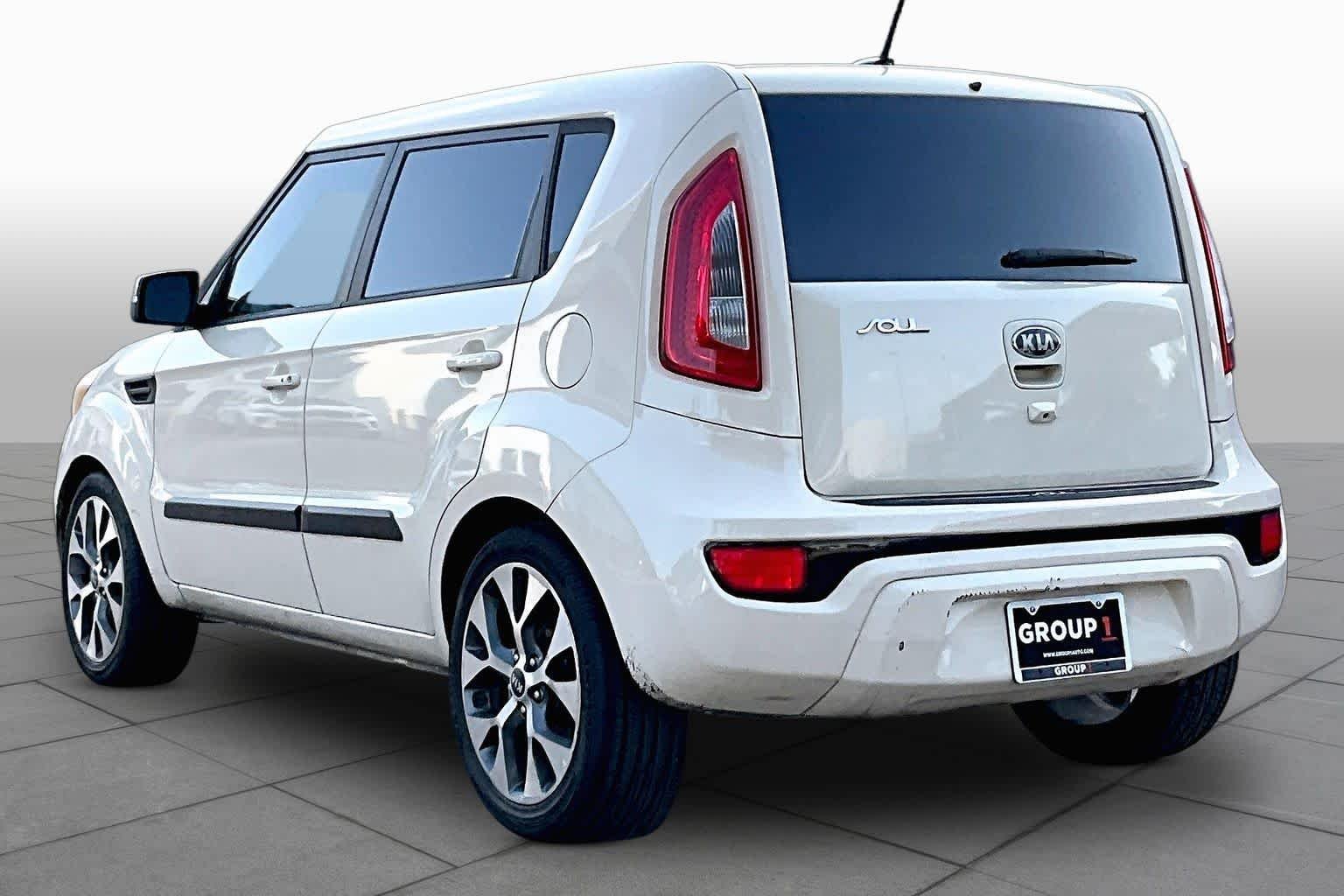 Used 2013 Dune Kia ! image 11