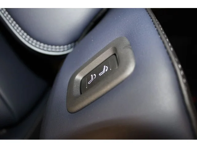 New 2026 RADIANT WHITE INFINITI Sport 4WD image 42