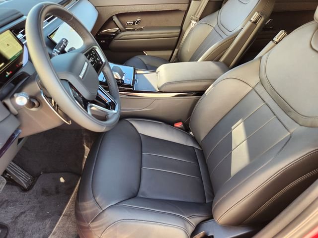 Used 2025 Red Land Rover S image 9
