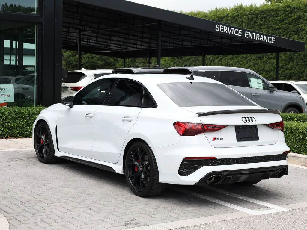 Used 2024  Audi 2.5T image 5