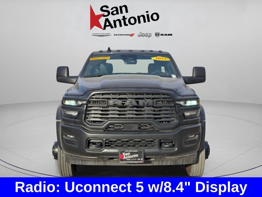 New 2025 Granite Crystal Metallic Clearcoat RAM Tradesman image 4