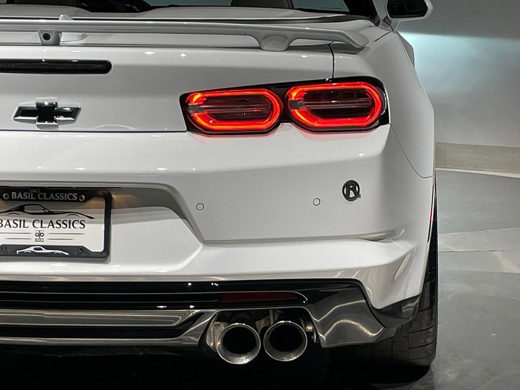 Used 2023 Summit White Chevrolet ZL1 image 31