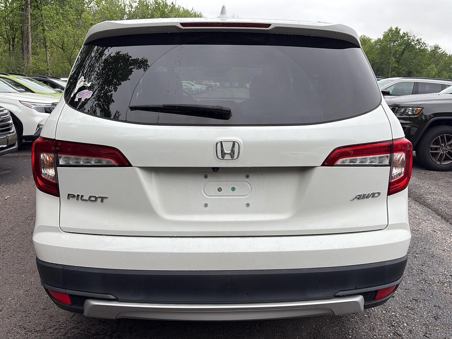 Used 2021 Platinum White Pearl Honda EX-L image 13