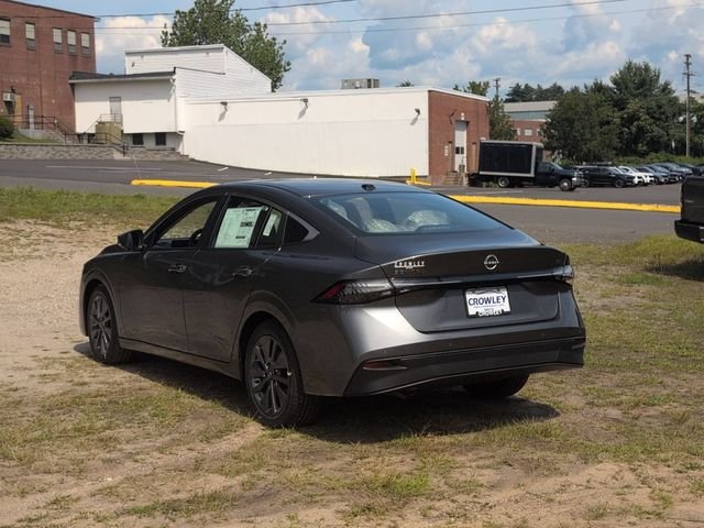 New 2026 Gun Metallic Nissan SL image 6