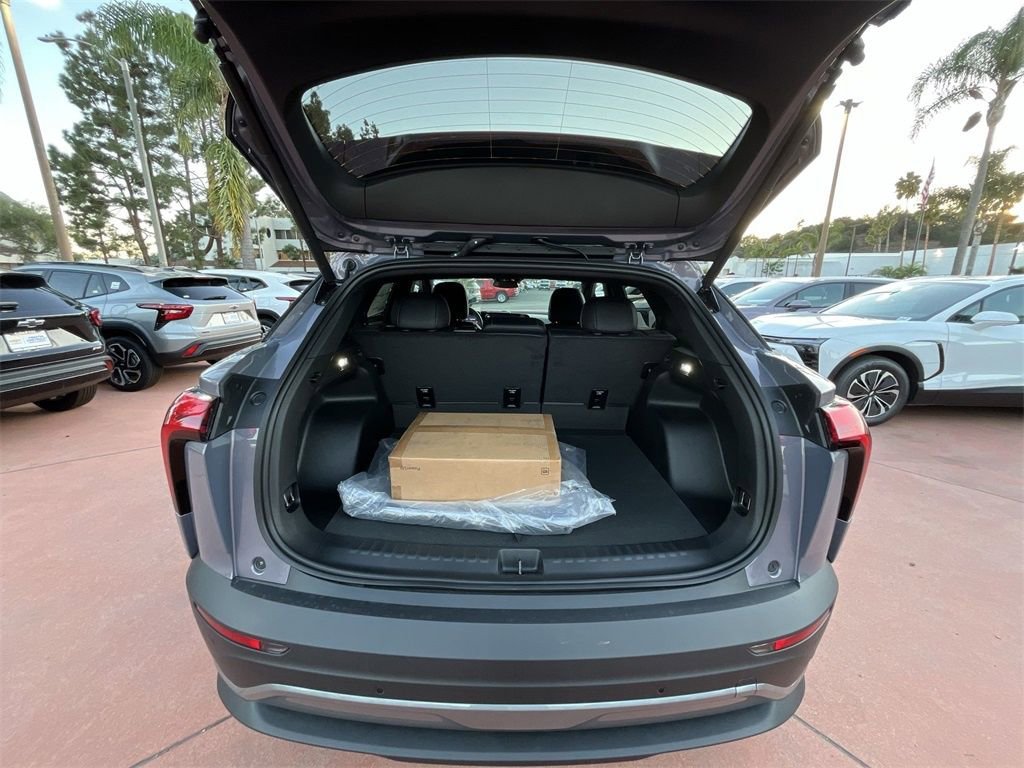 2026 Chevrolet Blazer EV LT - Photo 24