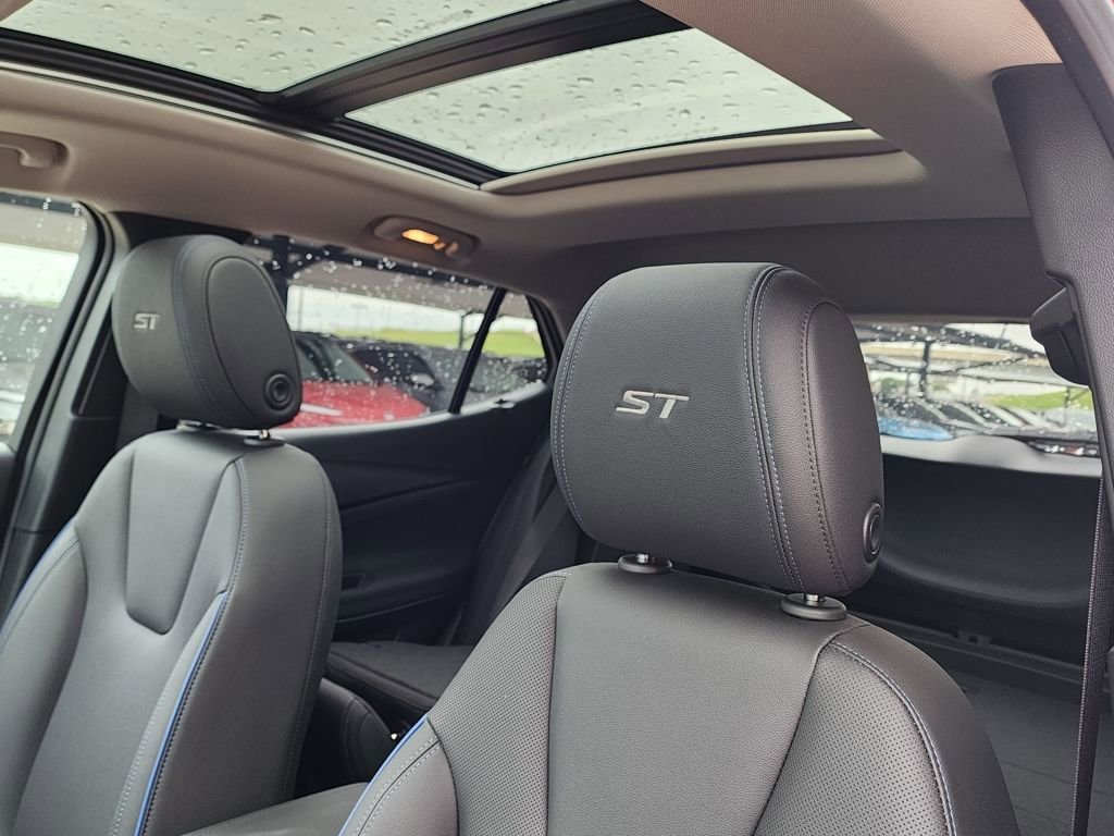 2026 Buick Encore GX Sport Touring - Photo 16