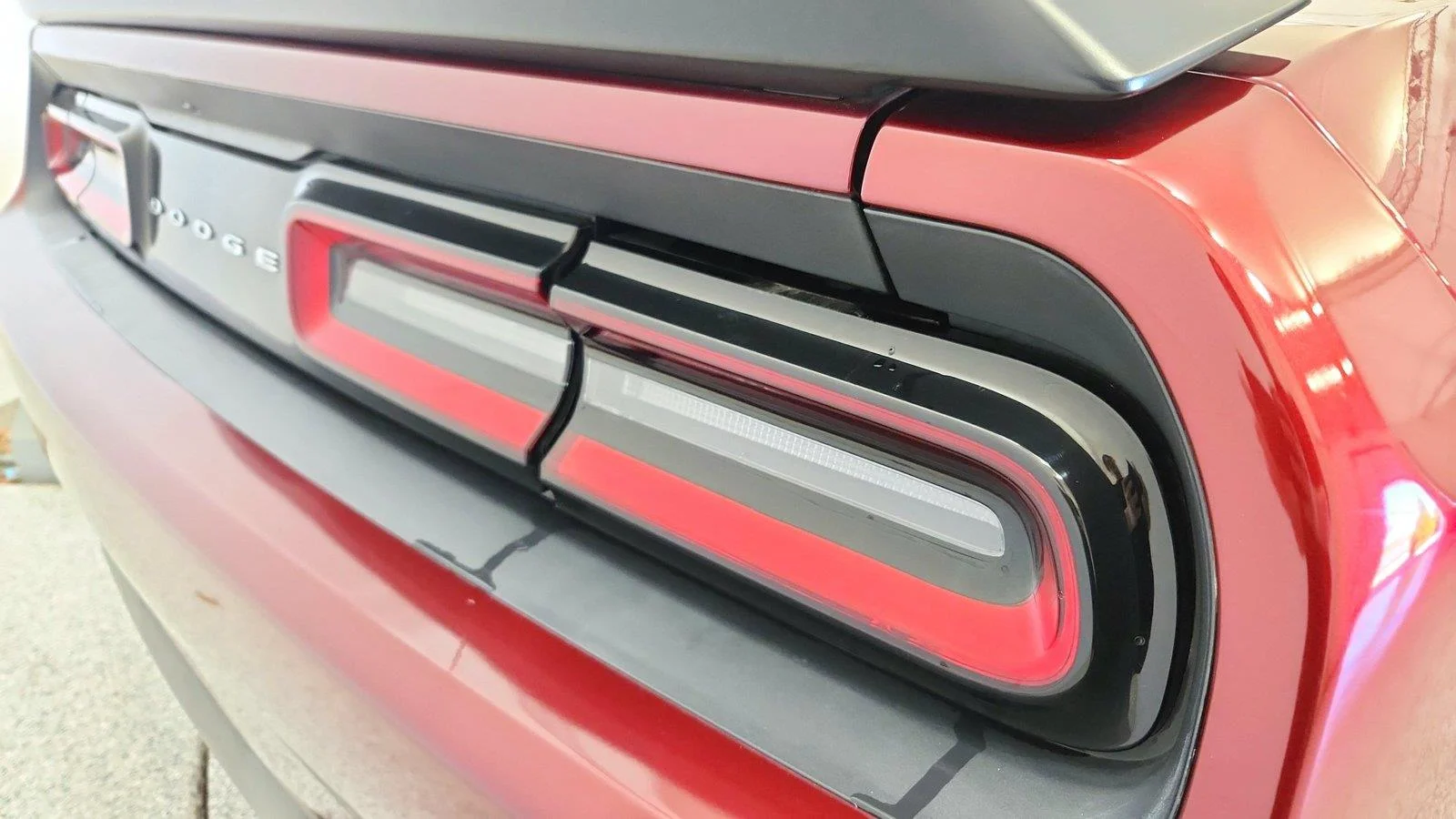 Used 2017 Octane Red Pearlcoat Dodge SXT Plus image 31