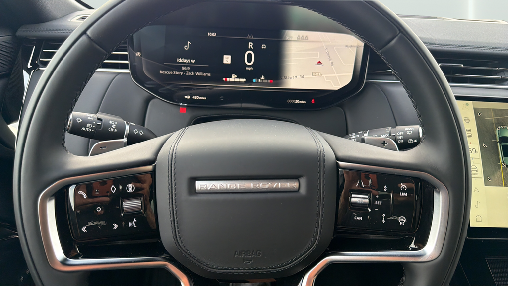 New 2026 Borasco Grey Land Rover SE image 24