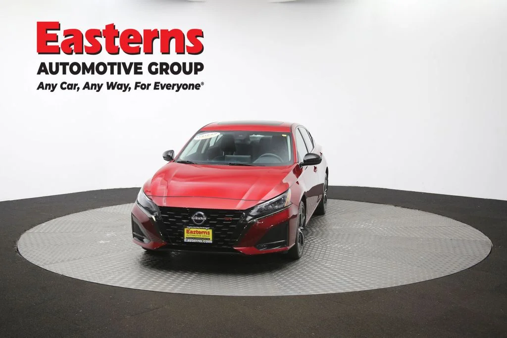 Used 2023 Red Nissan 2.5 SR image 54