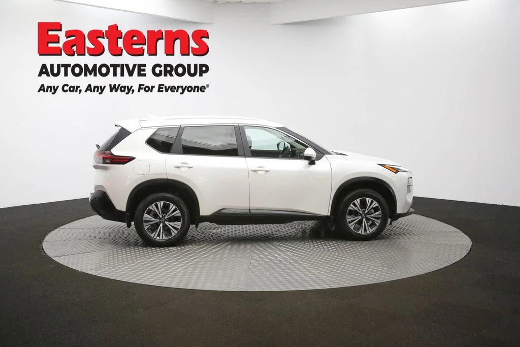 Used 2023 White Nissan SV image 46