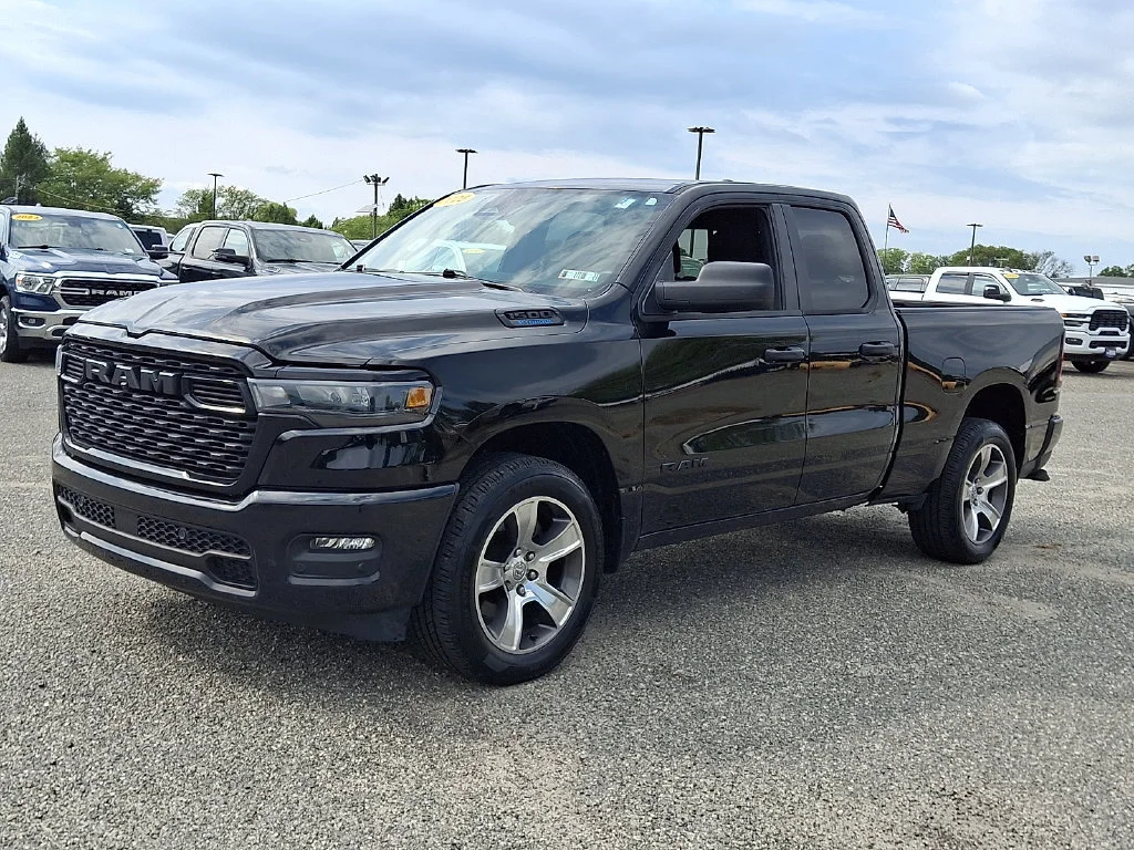 Used 2025 Diamond Black Crystal Pearlcoat Ram Tradesman image 6