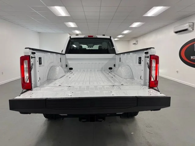 New 2026 Oxford White Ford F-250® XL image 7