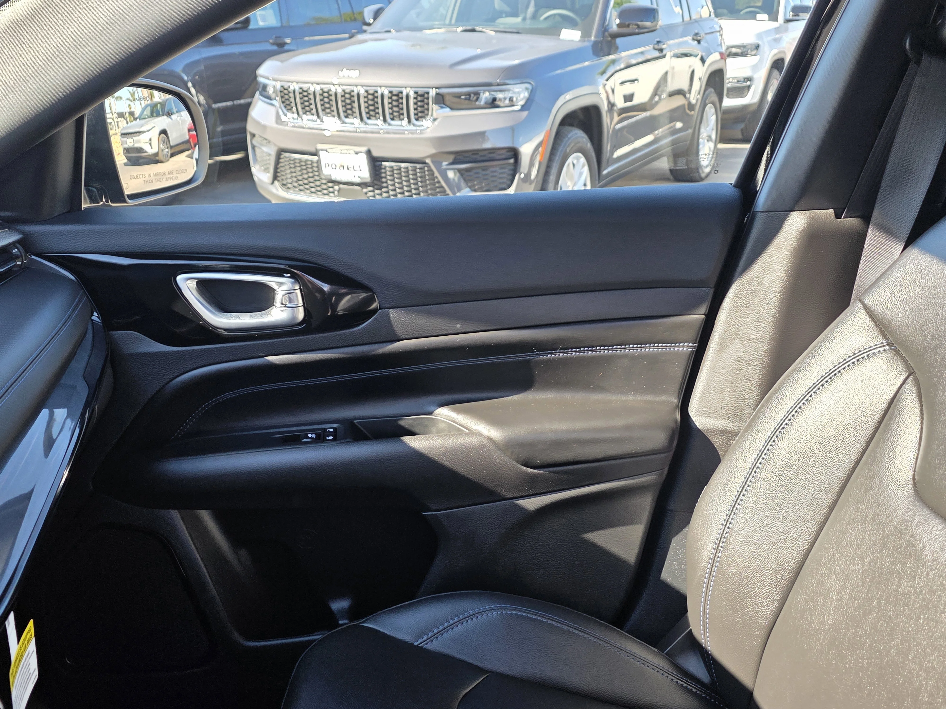 New 2026 Diamond Black Jeep Limited image 14