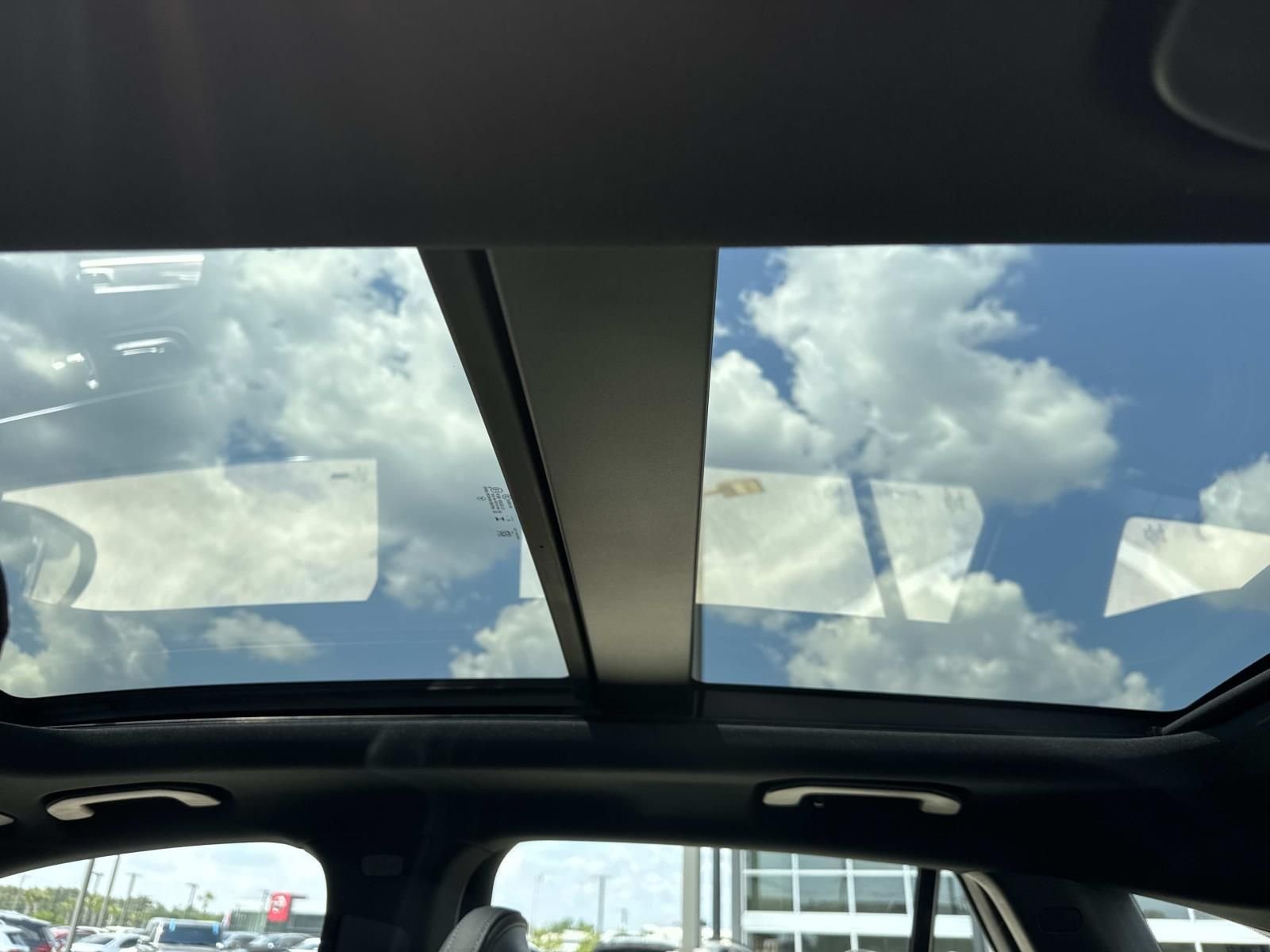 2026 Mercedes-Benz GLC AMG GLC43 - Photo 7