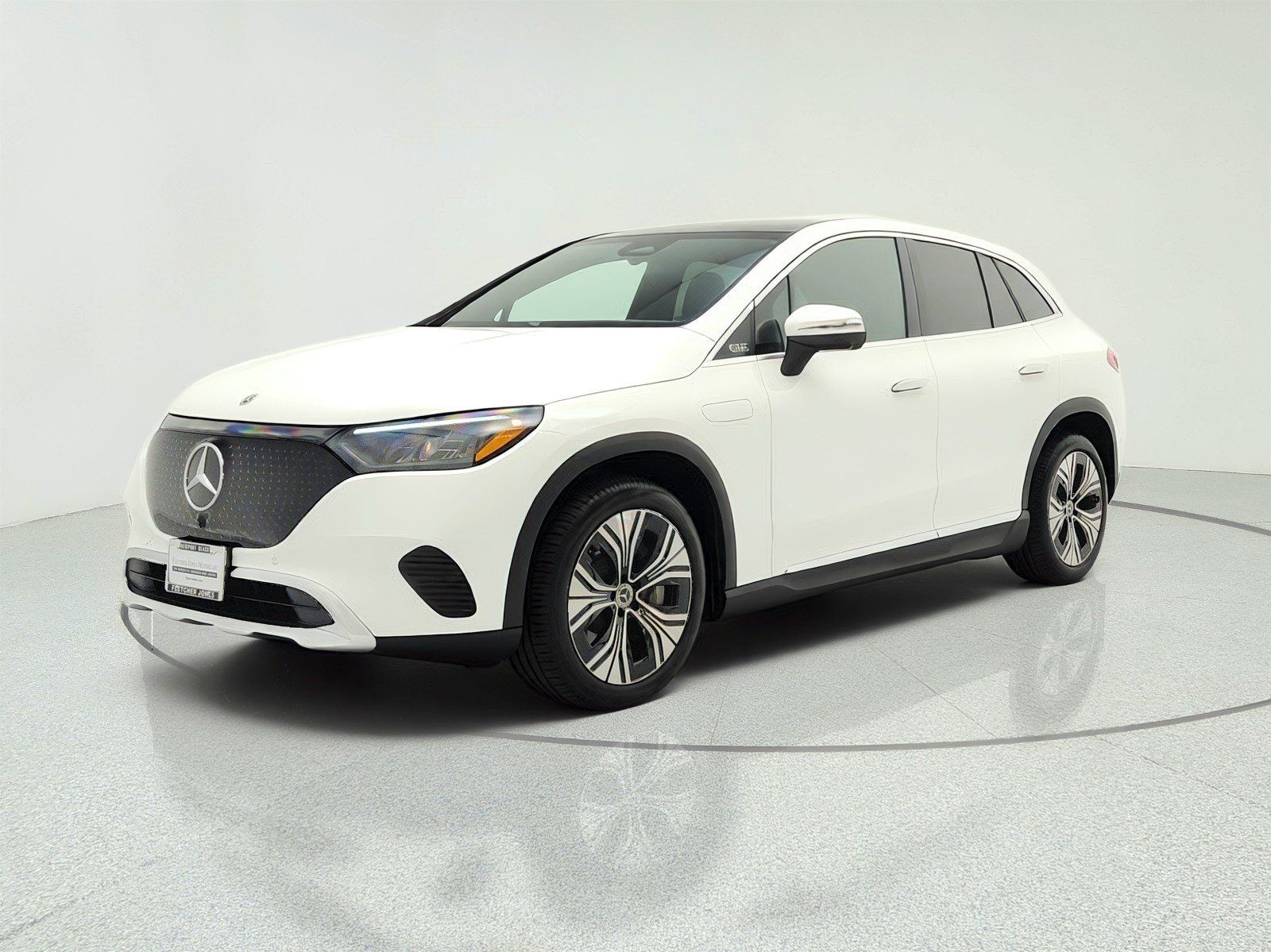 Luxury Loaner 2026 EQE 320 4MATIC® SUV