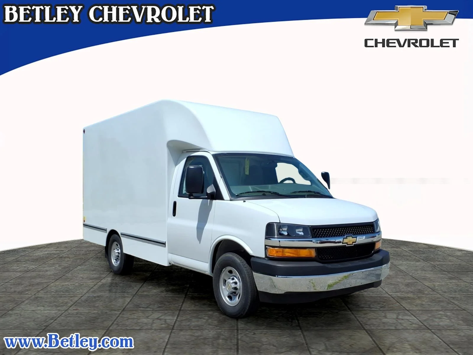 2026 Chevrolet Express Cutaway Base