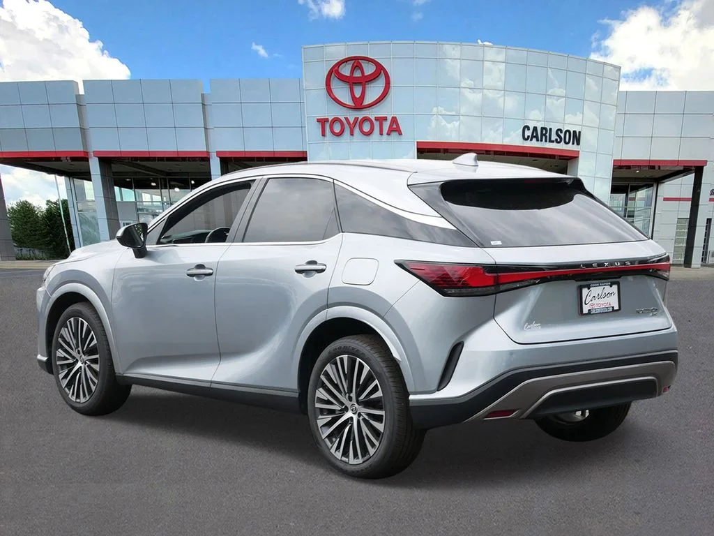 Used 2023 Silver Lexus 350h Premium Plus image 6
