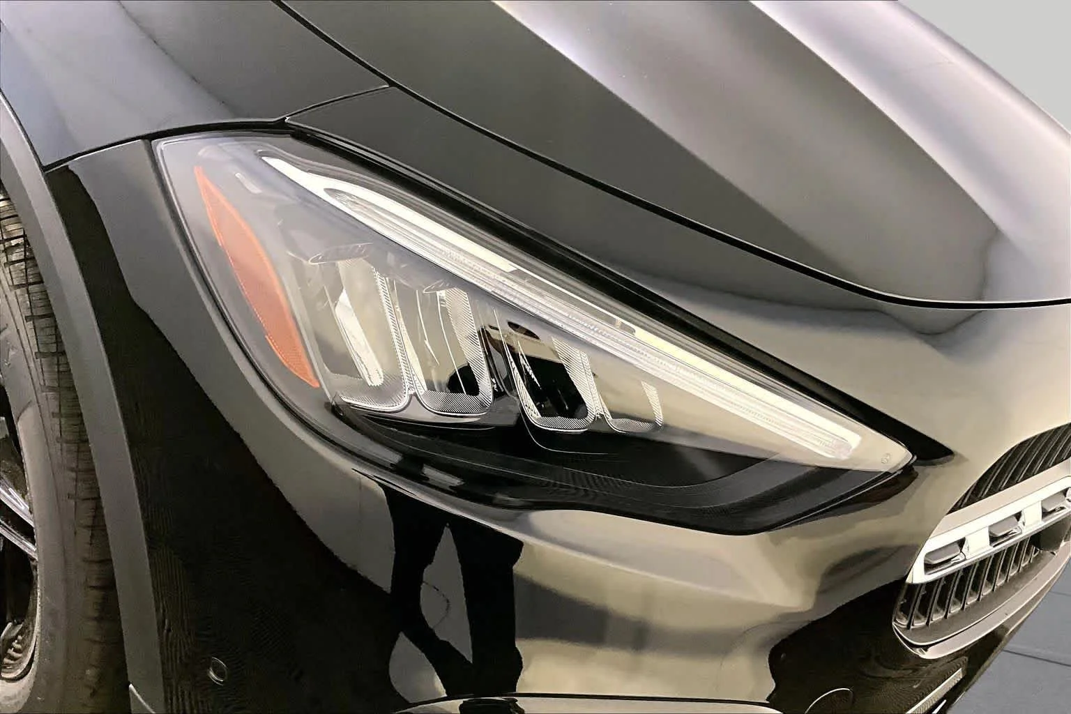 New 2026 Night Black Mercedes-Benz GLA 250 image 16