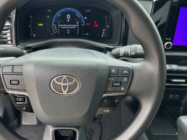 New 2026 Ice Cap Toyota  LE image 11