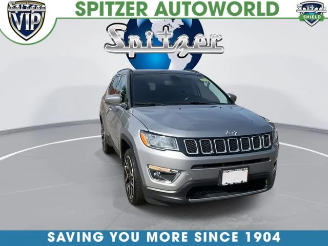 Used 2019 Silver Jeep Limited image 2
