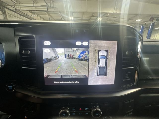 New 2026 Agate Black Metallic Ford F-350® Lariat® image 29