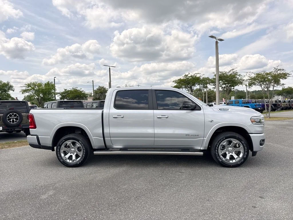 New 2026 Silver Zynith Exterior Paint RAM Big Horn/Lone Star image 2