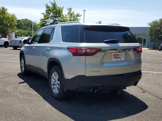 Used 2018 Silver Chevrolet LT image 3