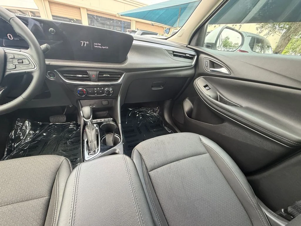 Used 2025 White Buick Preferred image 15