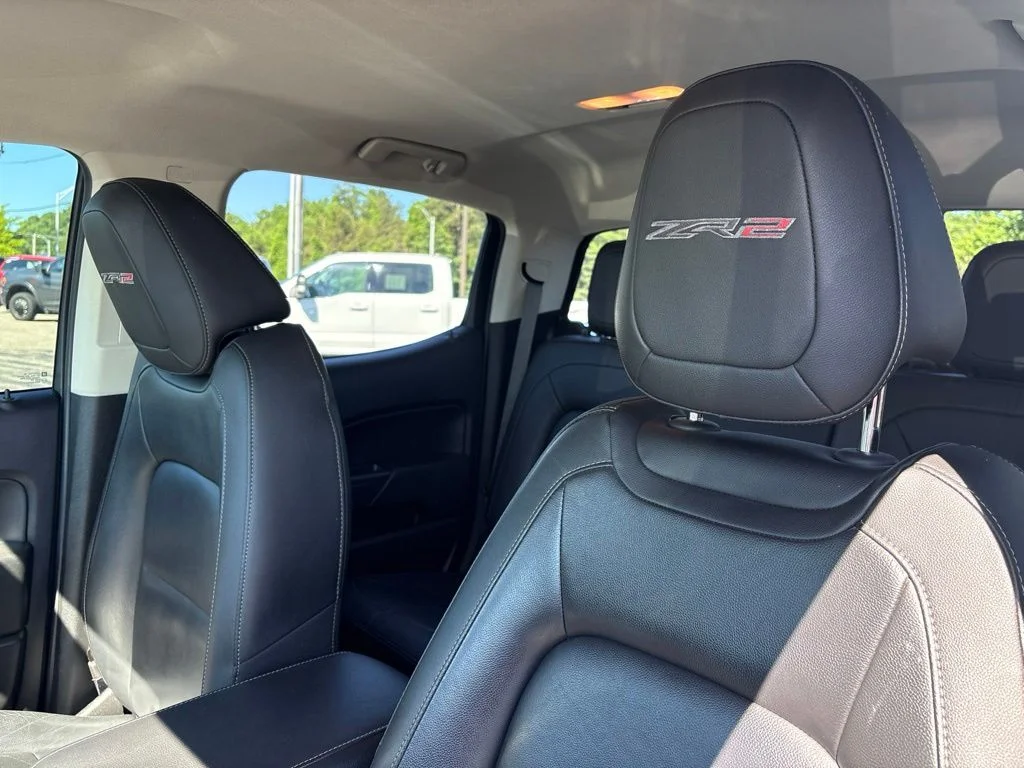 Used 2018 Black Chevrolet ZR2 image 13