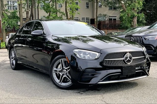 2023 Mercedes-Benz E-Class E350 4MATIC's photo