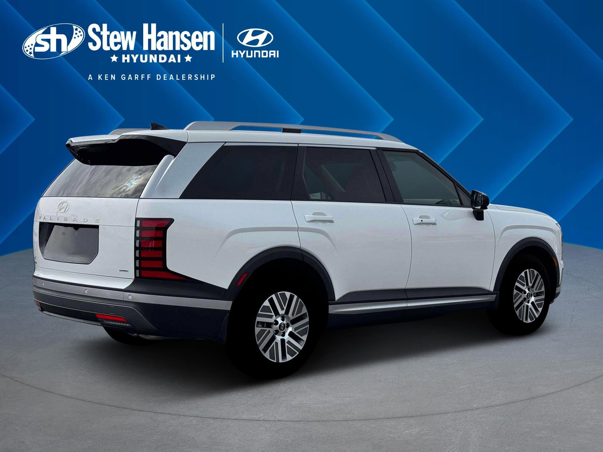 New 2026 Creamy White Pearl Hyundai SEL 7P image 8