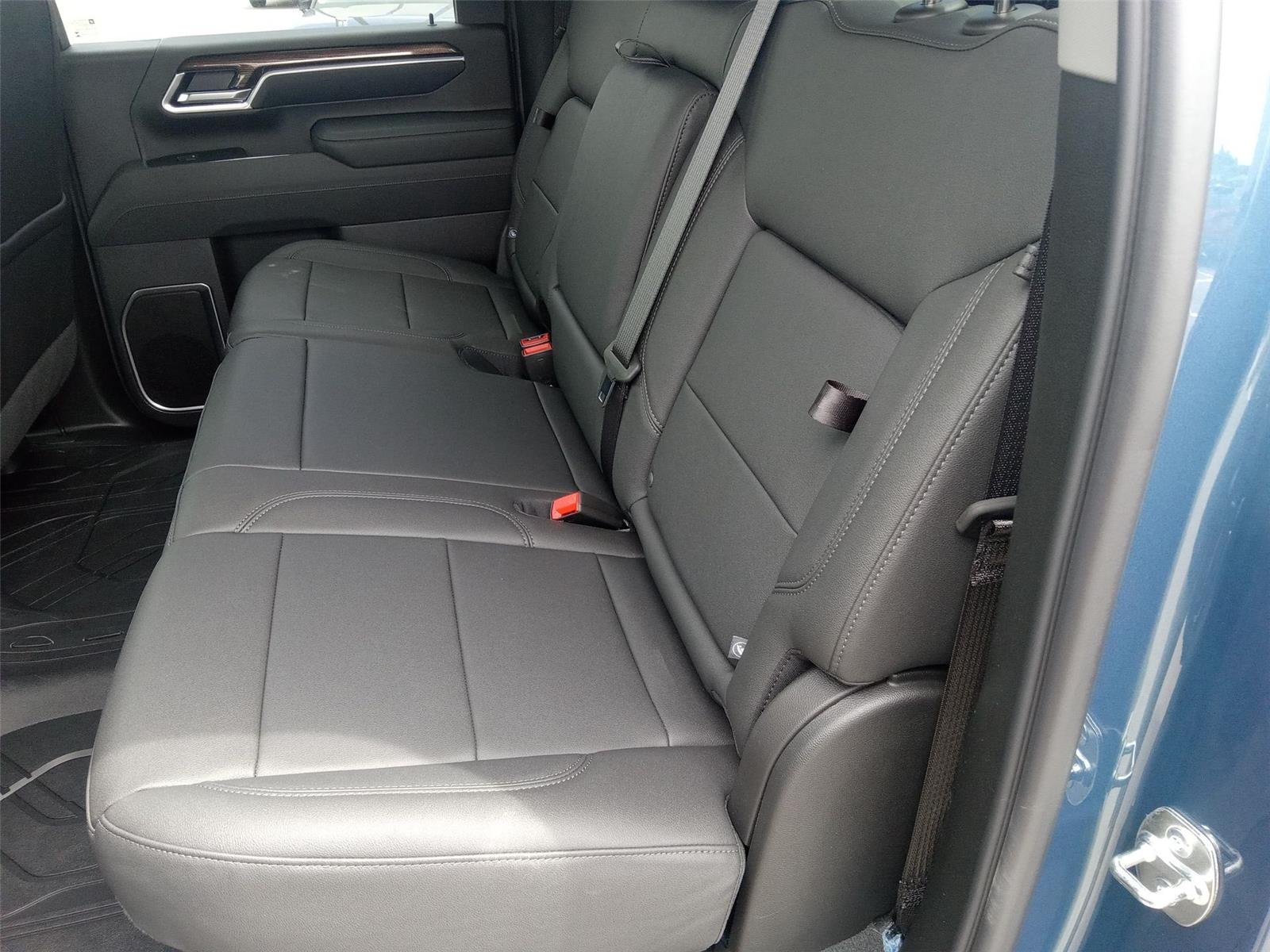 New 2026 Lakeshore Blue Metallic Chevrolet LT image 63