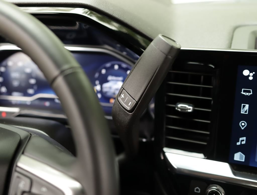Used 2023 Summit White Chevrolet LT image 20