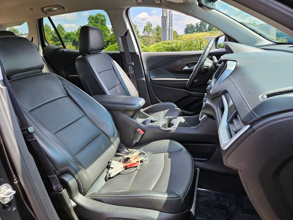 2024 GMC Terrain SLT - Photo 13