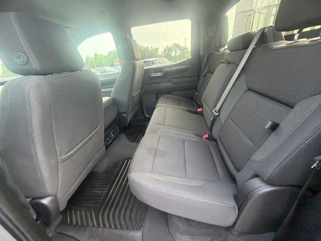 Used 2024 Silver GMC Elevation image 51