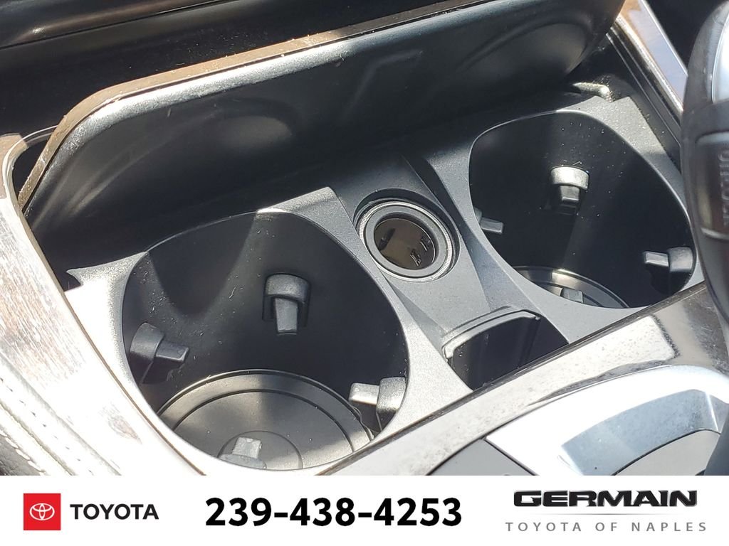 Used 2015 White BMW 528i xDrive image 32