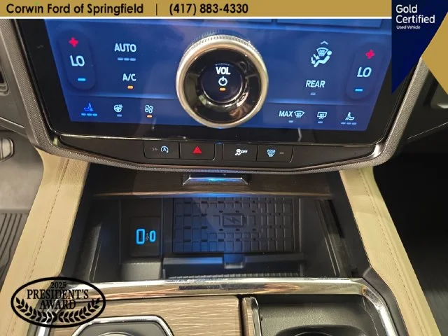 Used 2024 Gray Metallic Ford Limited image 32