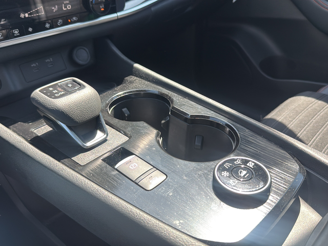 Used 2025 Gray Nissan Rock Creek image 19