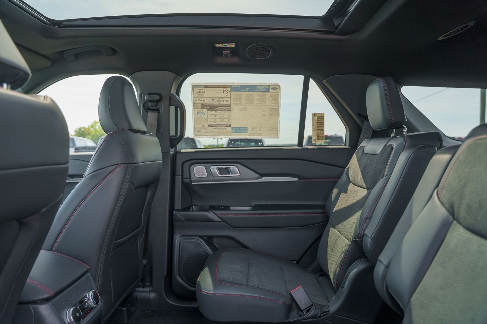 New 2026 Agate Black Metallic Ford ST image 17