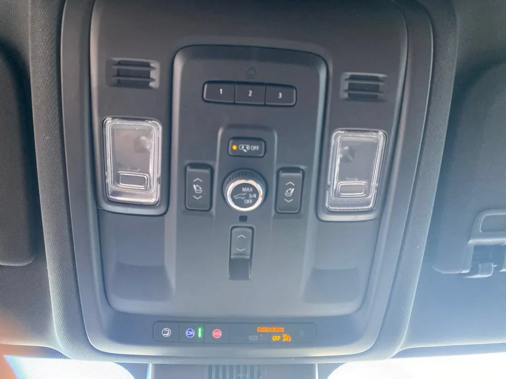 Used 2024 Silver Sage Metallic Chevrolet High Country image 28