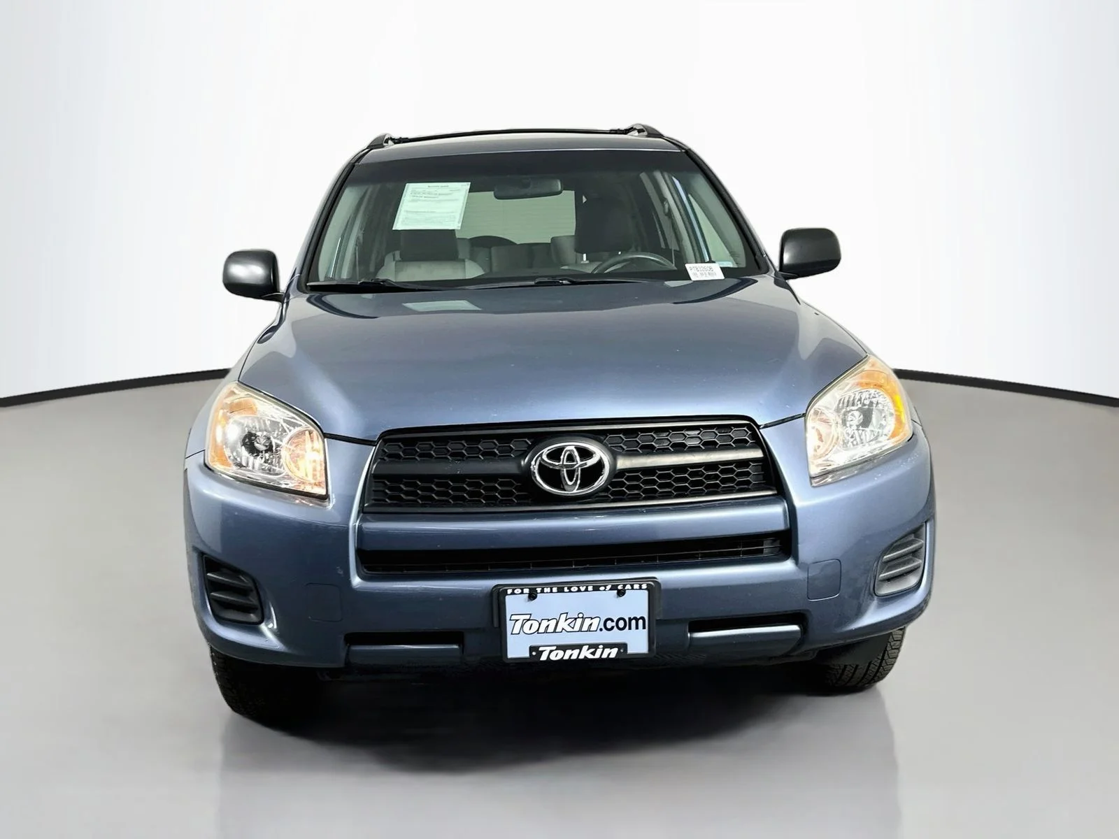 Used 2009 Pacific Blue Metallic Toyota Base image 2