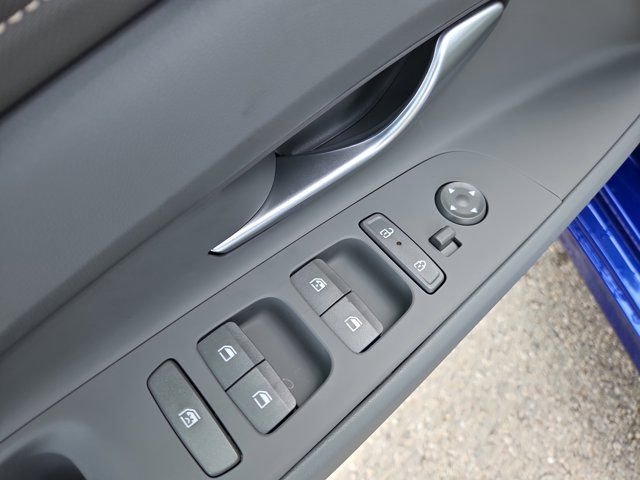 2025 Hyundai Elantra Blue - Photo 16