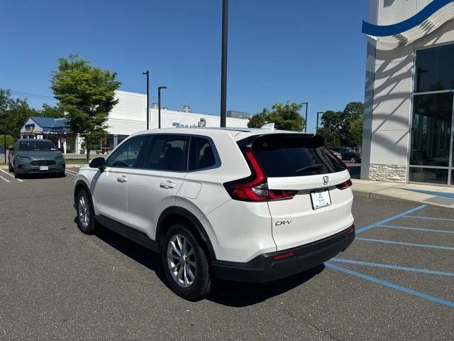 Certified Used 2024 Platinum White Pearl Honda EX image 6