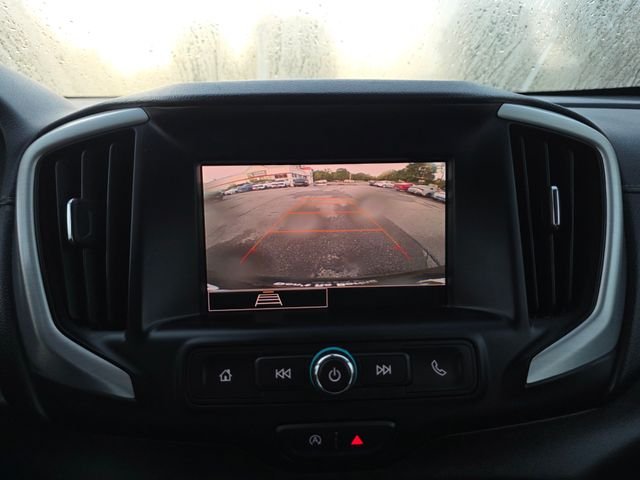 Used 2024 Ebony Twilight Metallic GMC SLE image 26