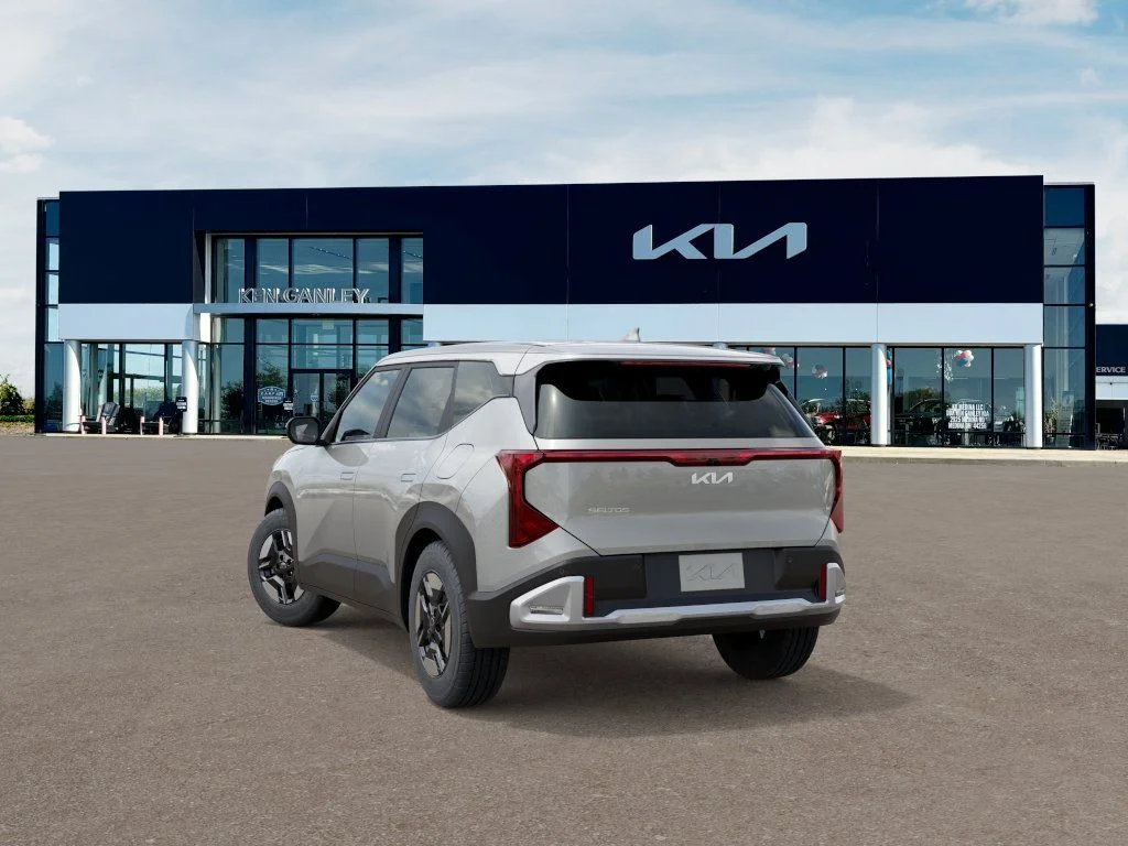 New 2027 Ivory Silver Kia LX image 4