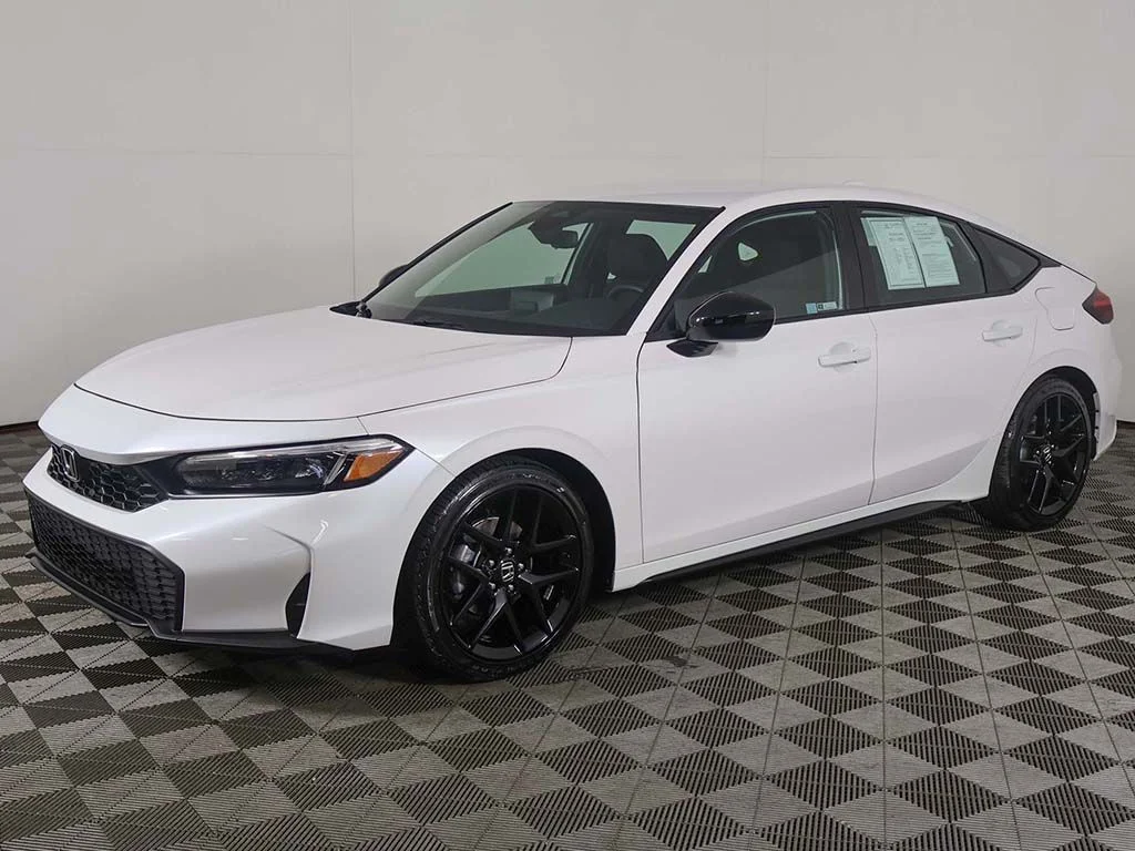 Certified Used 2026 Platinum White Pearl Honda Sport image 6