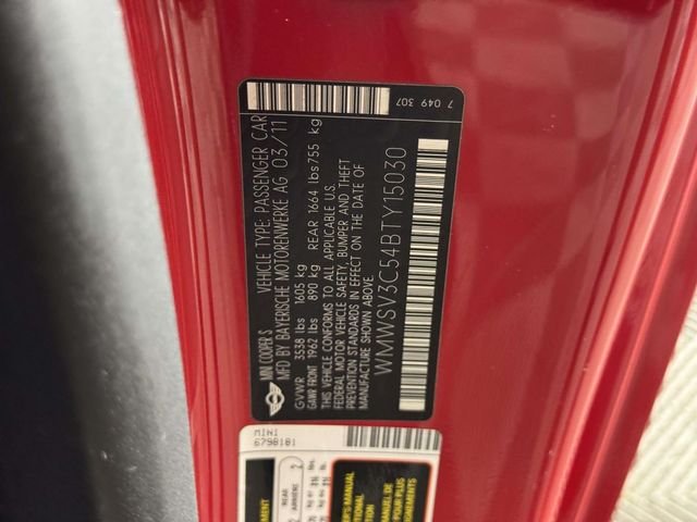 Used 2011 Chili Red MINI Base image 16